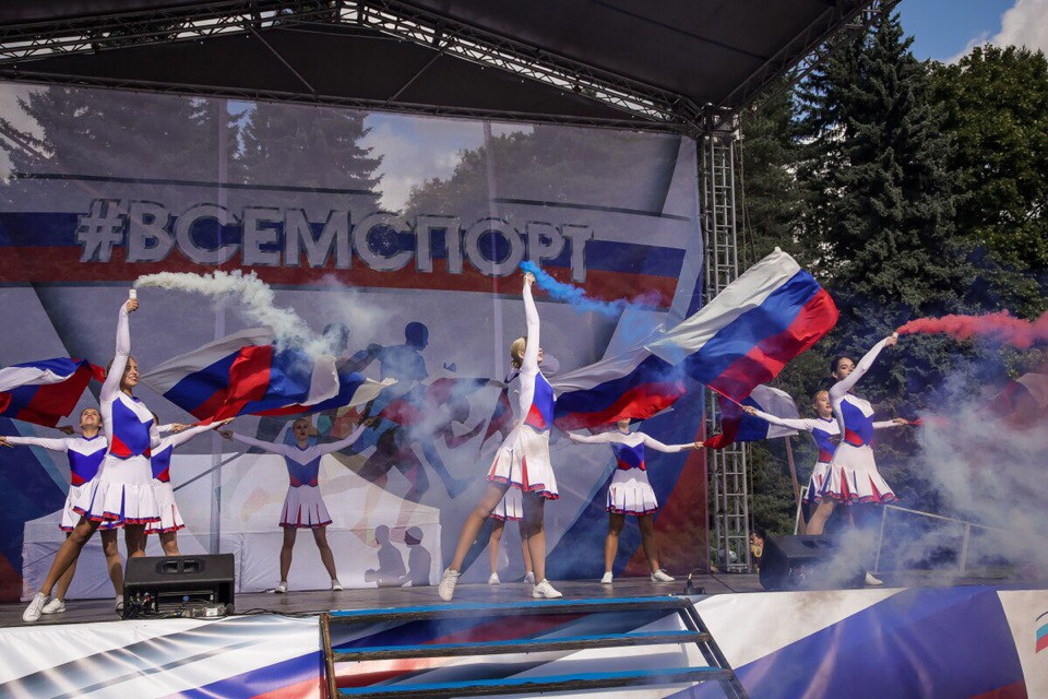 9_флаги акробат